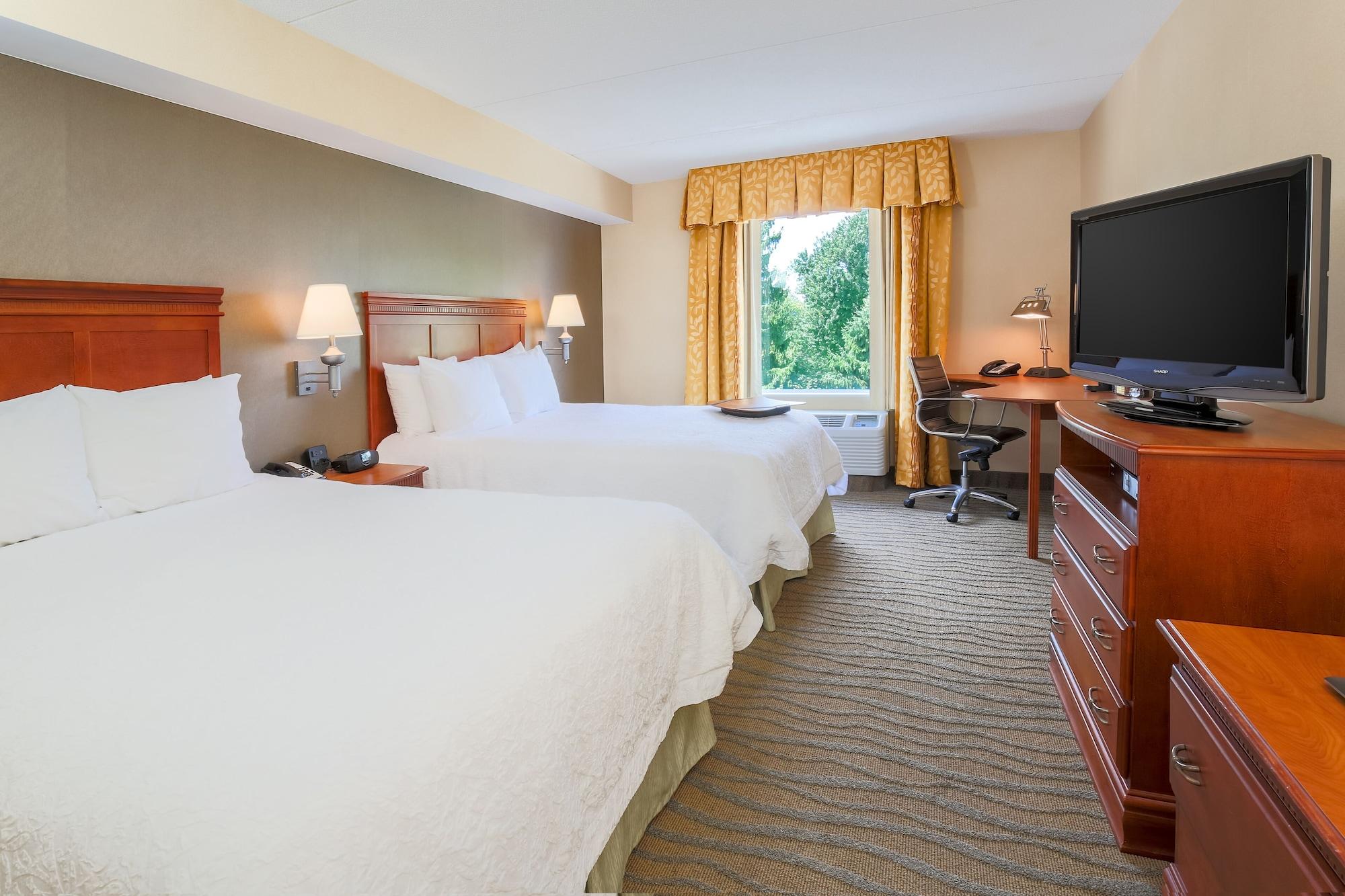 Hampton Inn & Suites Poughkeepsie Spackenkill Buitenkant foto