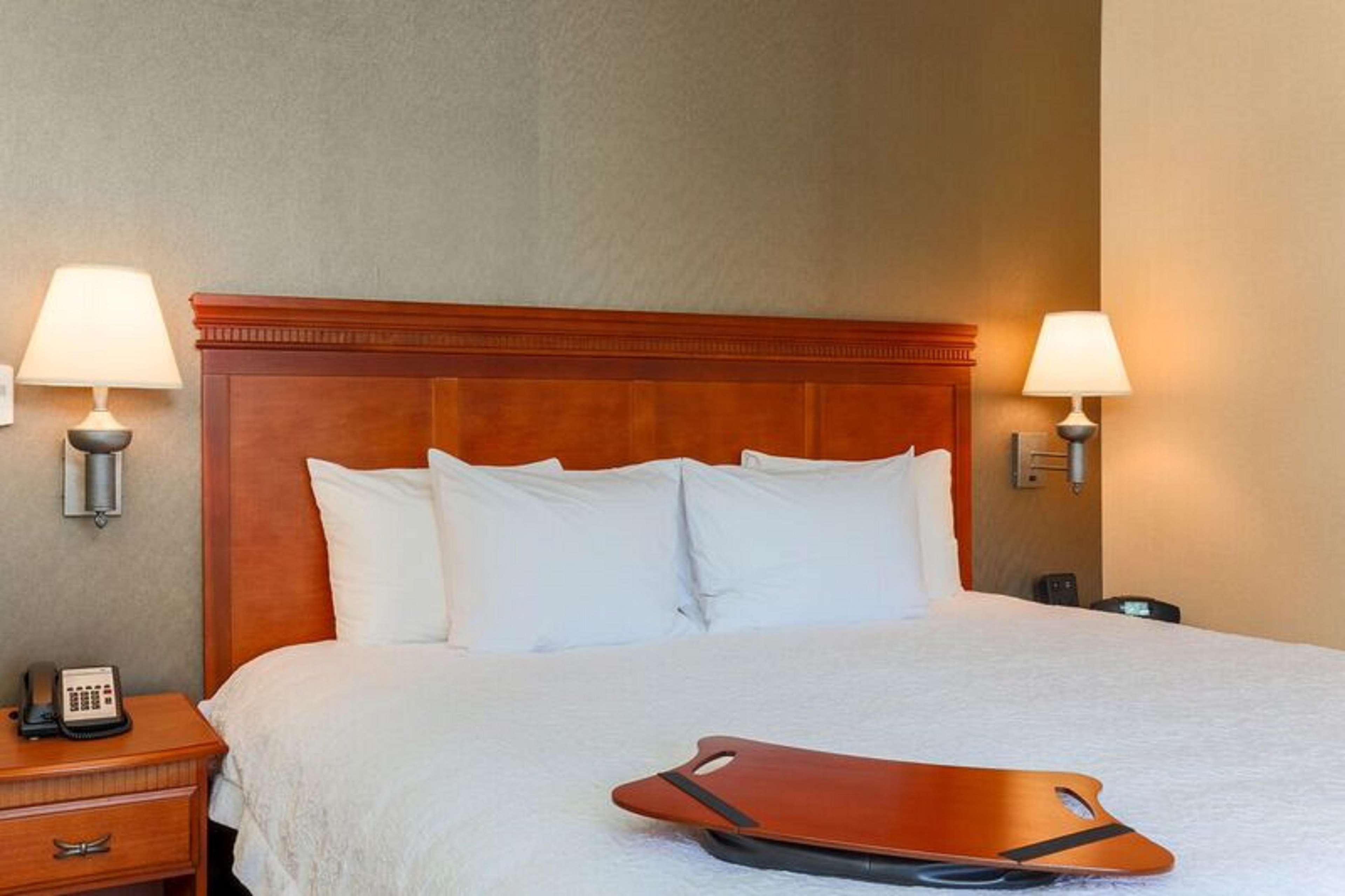 Hampton Inn & Suites Poughkeepsie Spackenkill Buitenkant foto