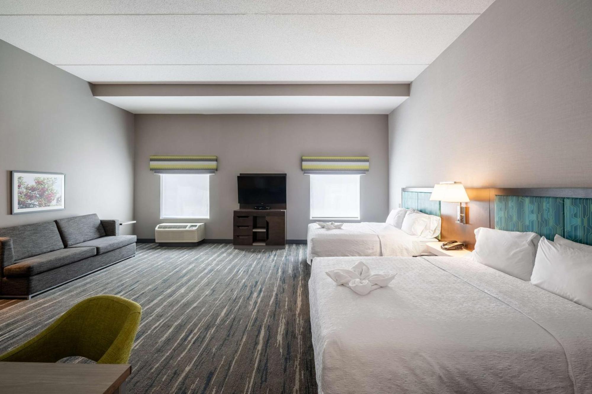 Hampton Inn & Suites Poughkeepsie Spackenkill Buitenkant foto