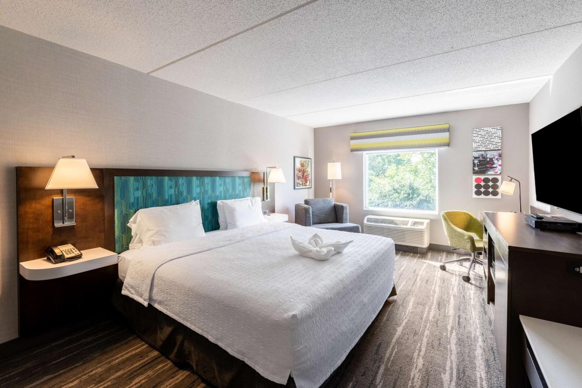 Hampton Inn & Suites Poughkeepsie Spackenkill Buitenkant foto